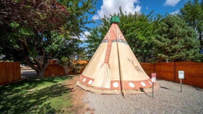 Ok Rv Park Family Tipi Ok1 Hotel Moab Esterno foto